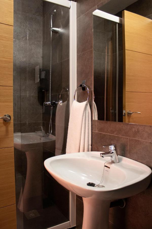 אנטקרה Hotel Manzanito מראה חיצוני תמונה