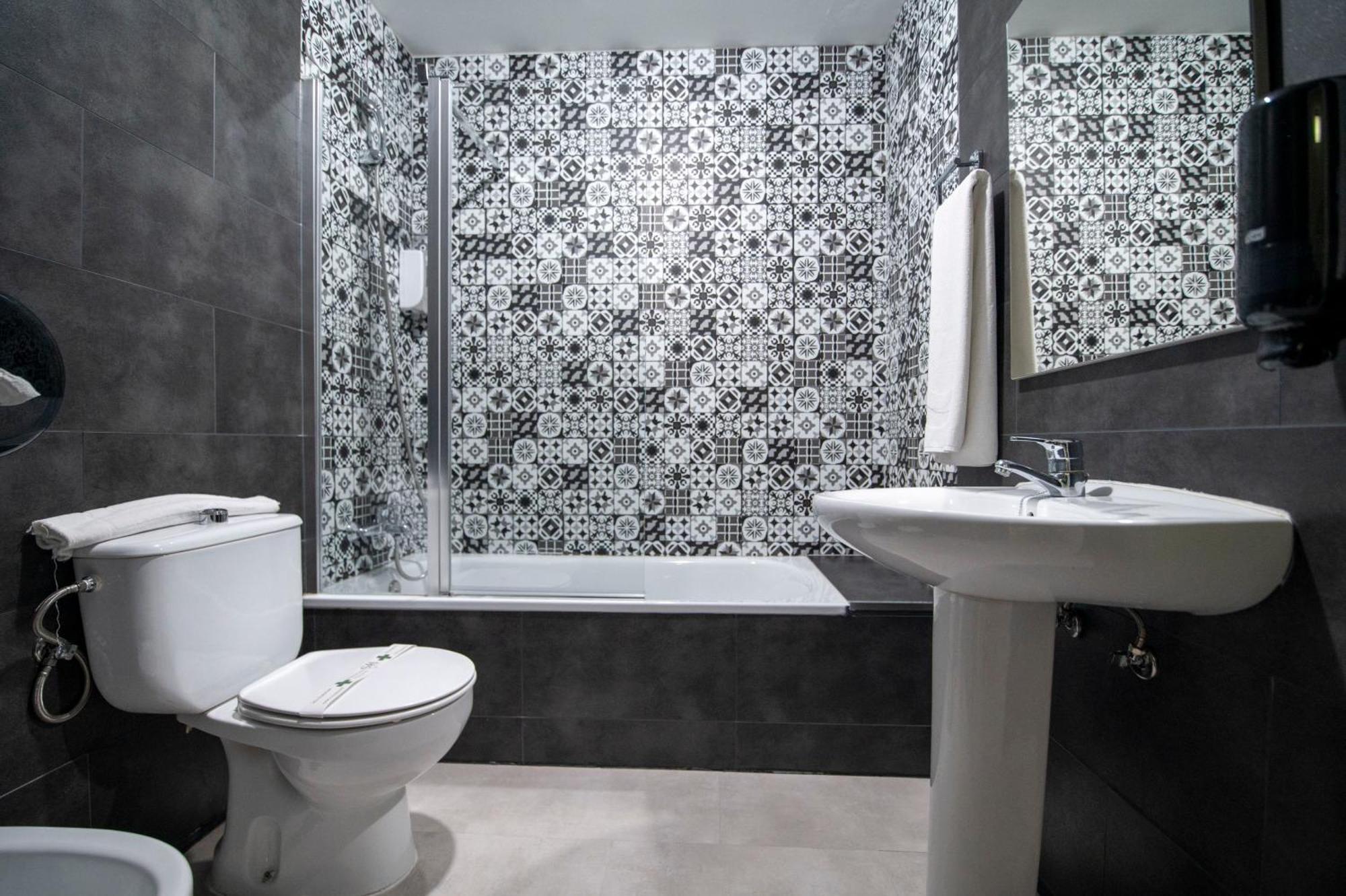 אנטקרה Hotel Manzanito מראה חיצוני תמונה